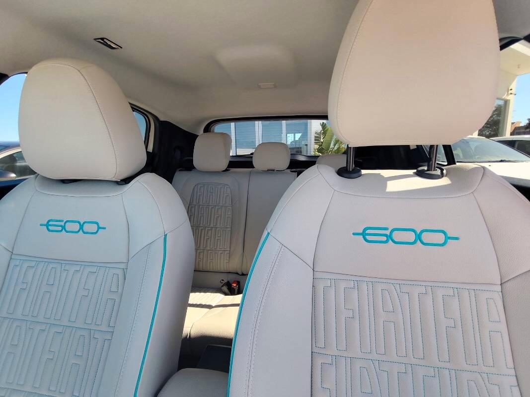 Fiat 600 1.2 hybrid La Prima 110cv auto