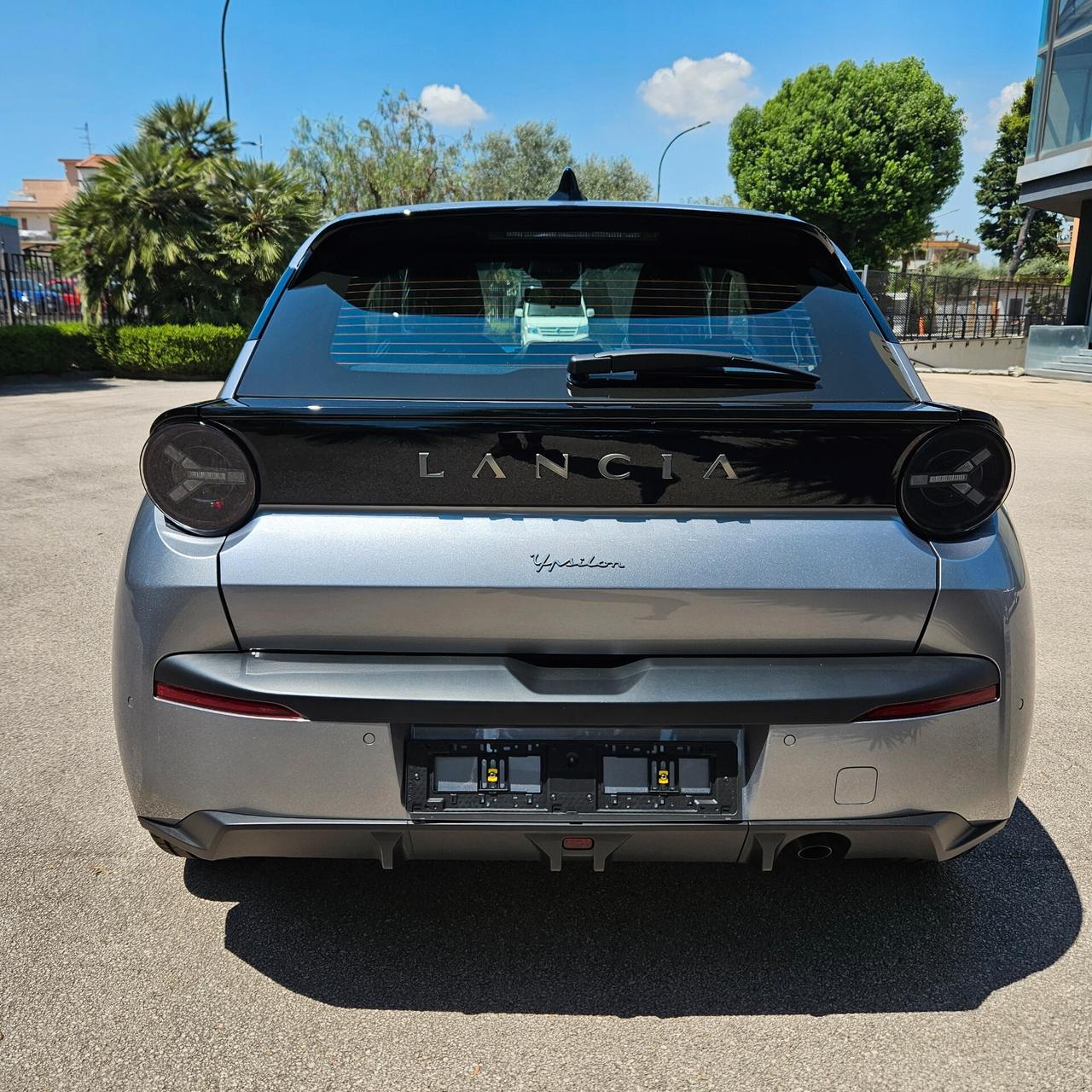 Lancia Ypsilon Nuova Ypsilon 1.2 Ibrida 74 kw (100 cv)