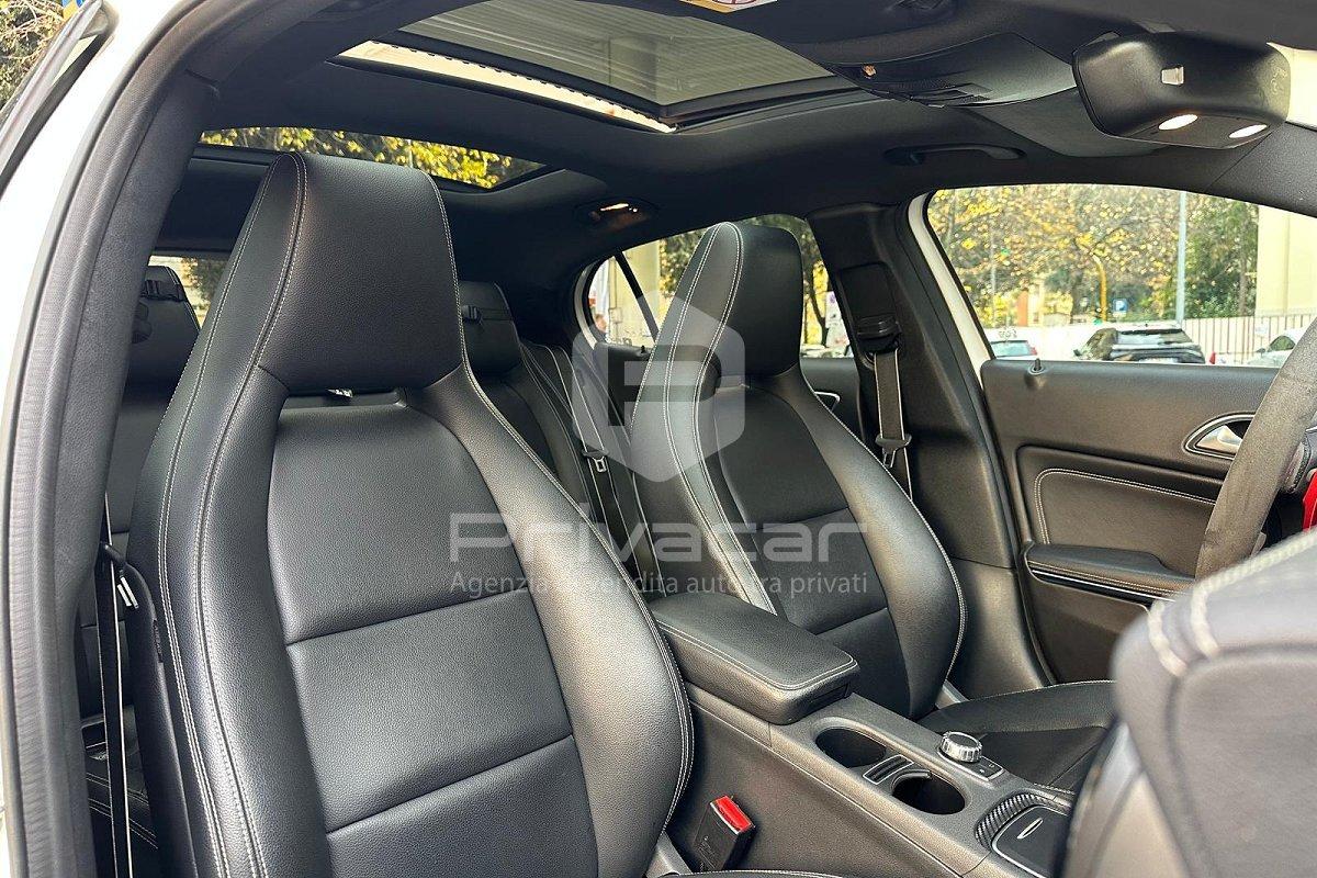 MERCEDES GLA 200 Premium