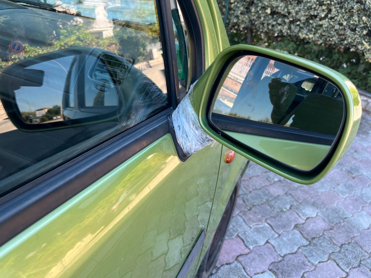 Opel Agila 1.2 16v Comfort