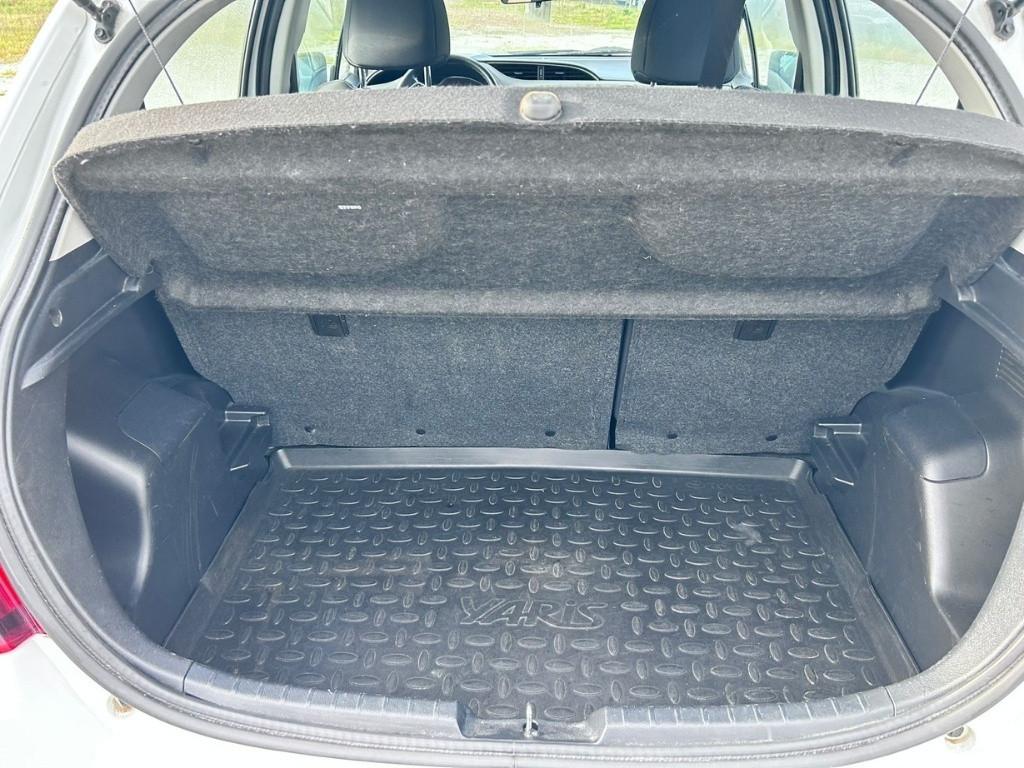 TOYOTA Yaris III 2015 - Yaris 5p 1.5h Active