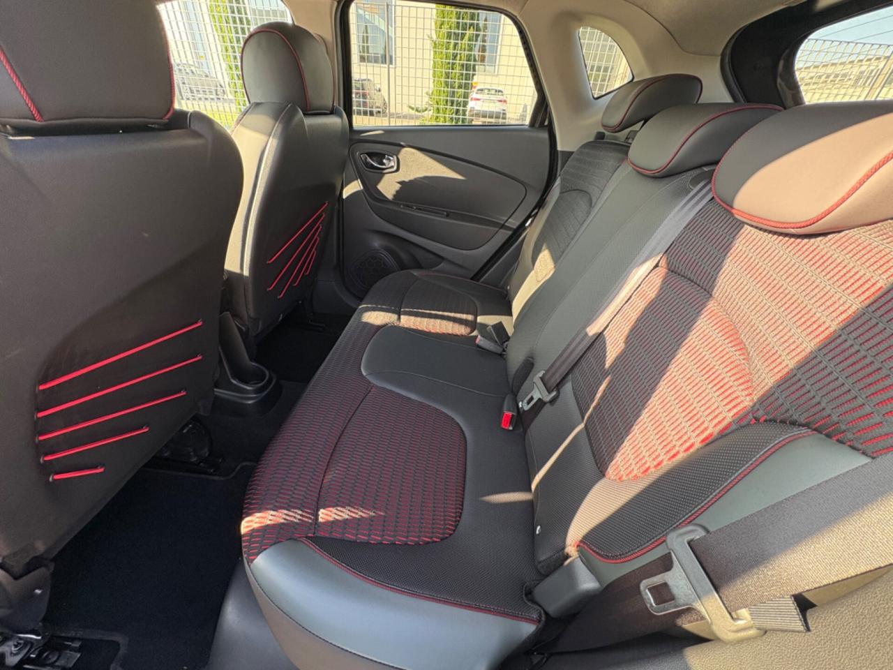 Renault Captur dCi 8V 110 CV Start&Stop Energy 2016 Euro 6