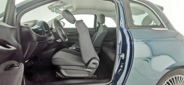 FIAT 500e Berlina 42 kWh La Prima