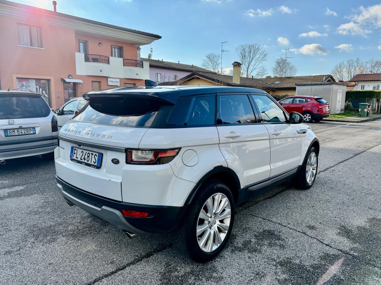 Land Rover Range Evoque 2.0 TD4 150 CV 5p. SE Dynamic