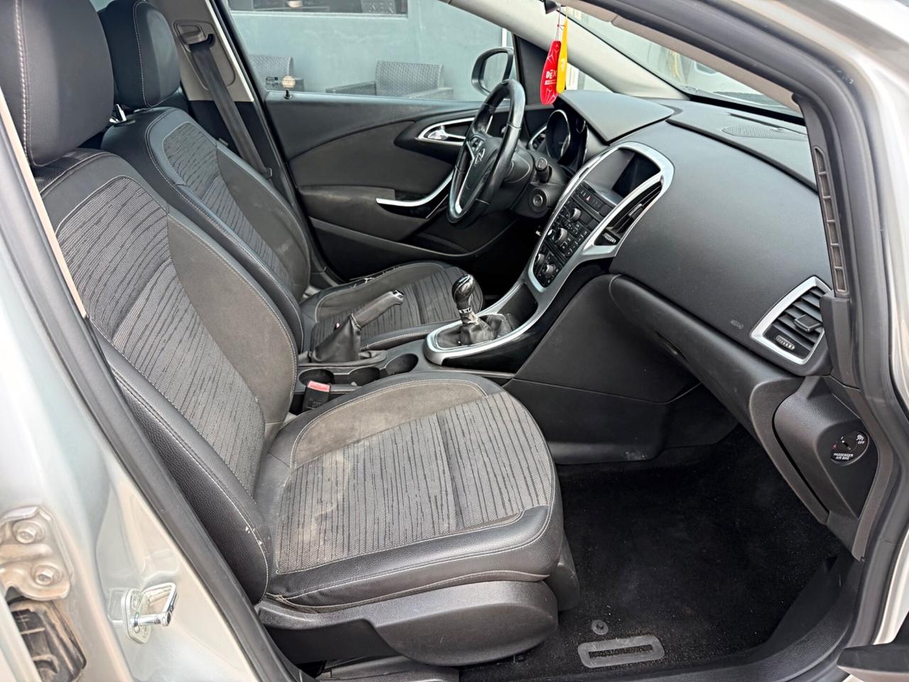Opel Astra 1.4 Turbo 140CV Sports Tourer GPL Tech Elective
