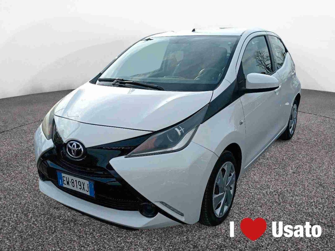 TOYOTA Aygo II 2014 - Aygo 5p 1.0 x-cite