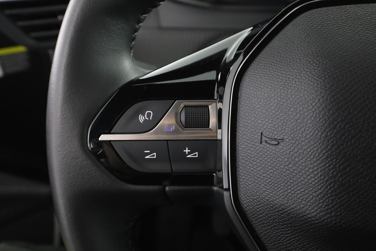 PEUGEOT 2008 2ª serie 2008 PureTech 100 S&S Allure
