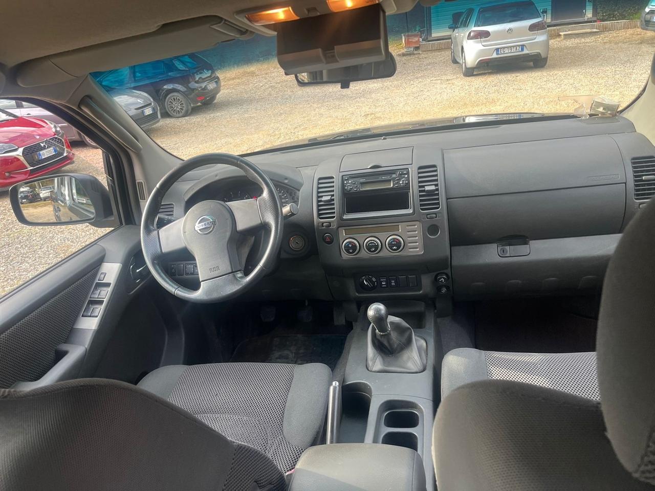 Nissan Navara 2.5 Diesel - 4x4