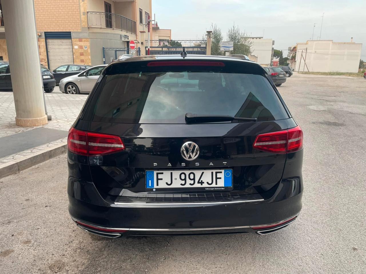 Volkswagen Passat Variant 2.0 BiTDI 4MOT. DSG Highline BlueMotion Tech.