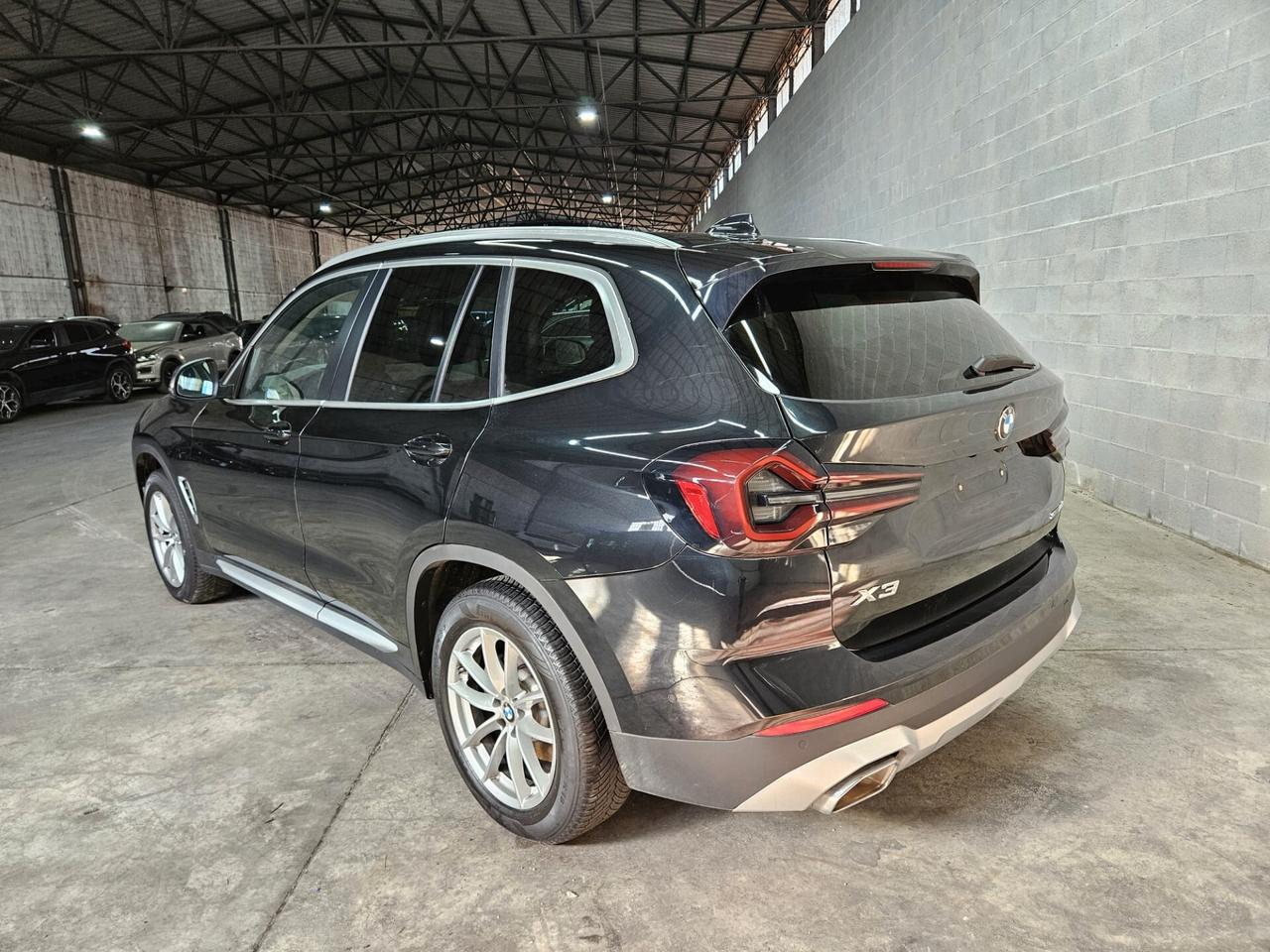 BMW X3 sdrive18d mhev 48V FURTO PARZIALE