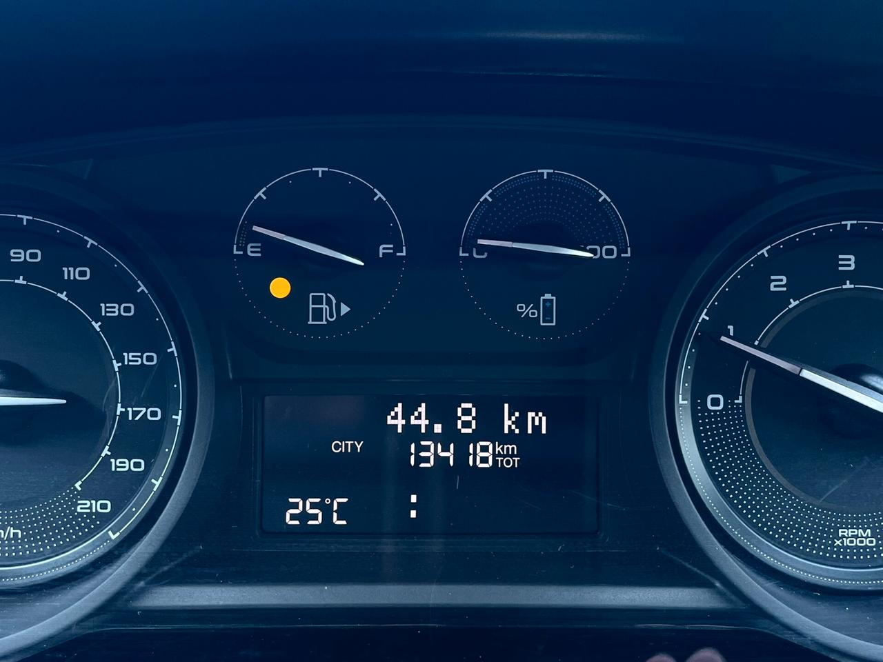 Lancia Ypsilon 1.0 FireFly 5 porte S&S Hybrid Platino