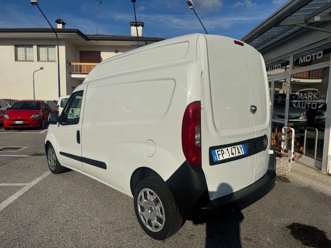 Fiat Doblò 1.6 MJT 105CV PL-TA Maxi XL 3 posti NETTO