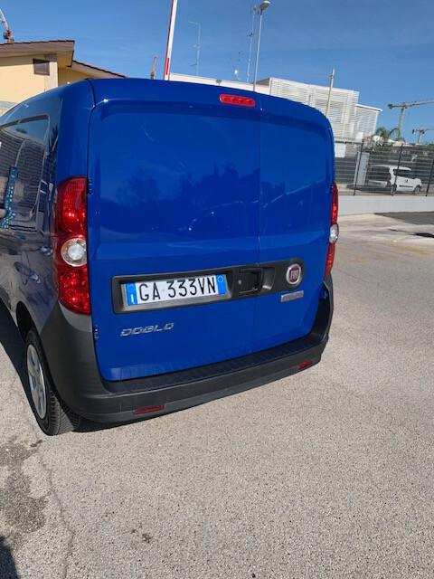 FIAT DOBLO 1600 LOUNGE