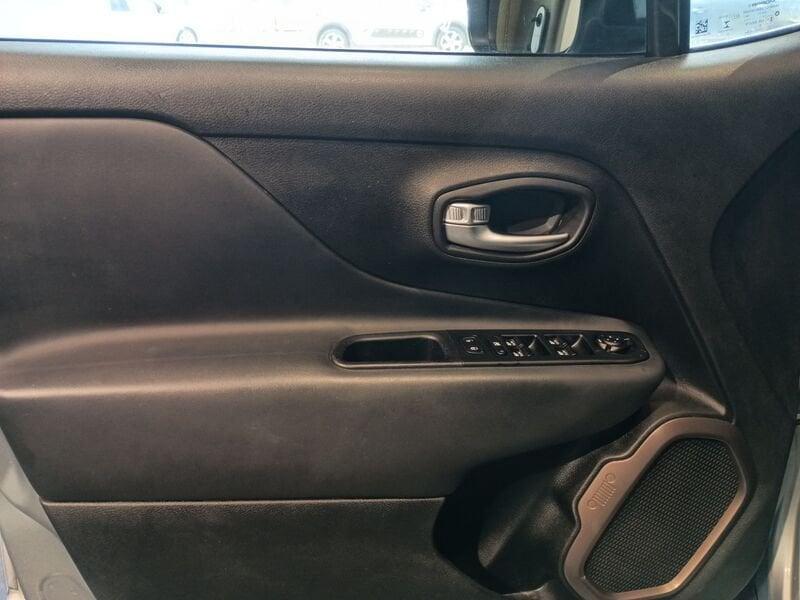 Jeep Renegade e-Hybrid 1.5 T4 MHEV 130cv Upland DDCT