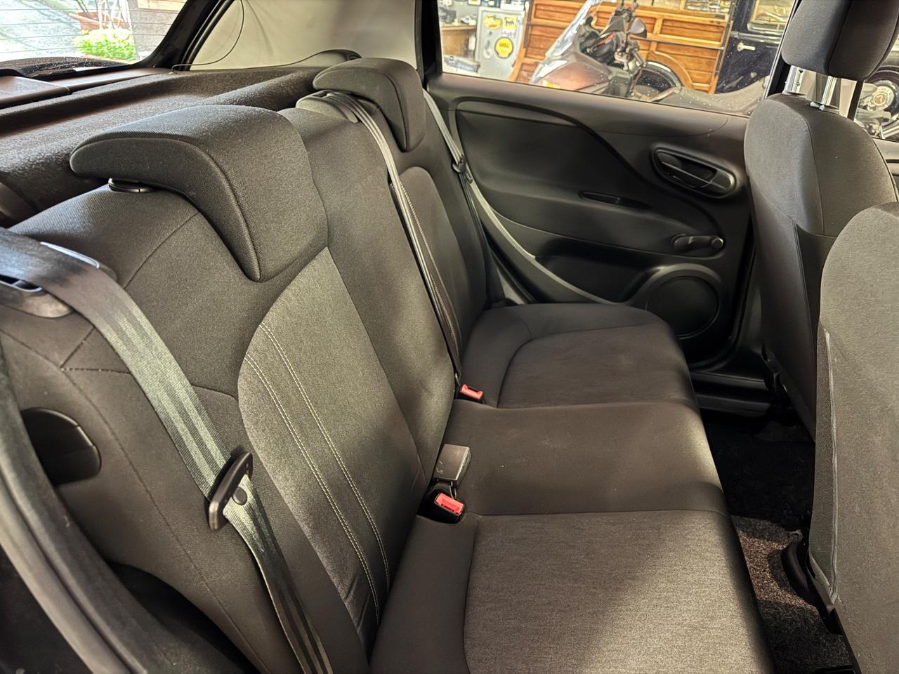 Fiat Punto 1.2 8V 5 porte Street