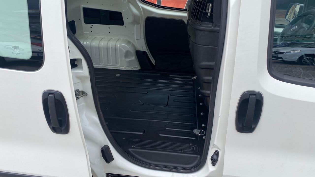 Fiat Fiorino 1.3 MJT 95CV Cargo SX