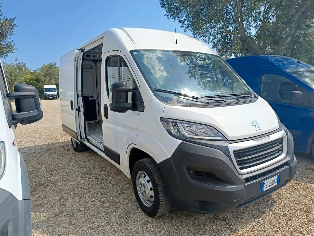 PEUGEOT BOXER 2020 - 2.2 BLUEHDI LB AUTOMOBILI