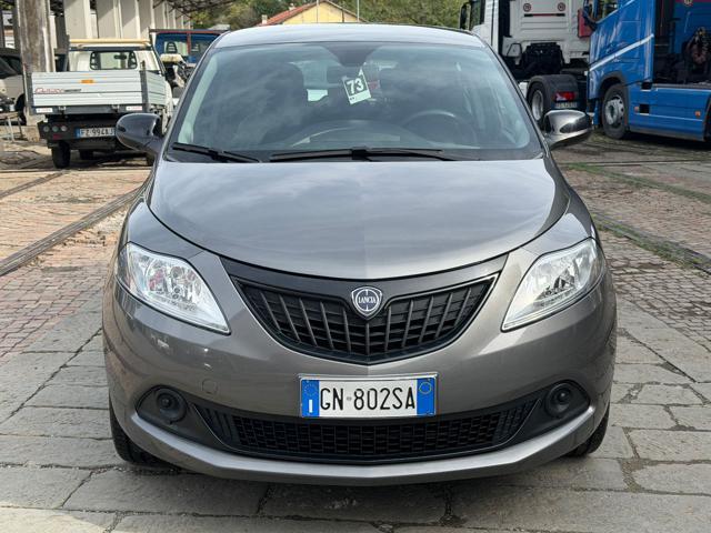 LANCIA Ypsilon 1.0 FireFly 5 porte S&S Hybrid Silver Plus 5 POSTI