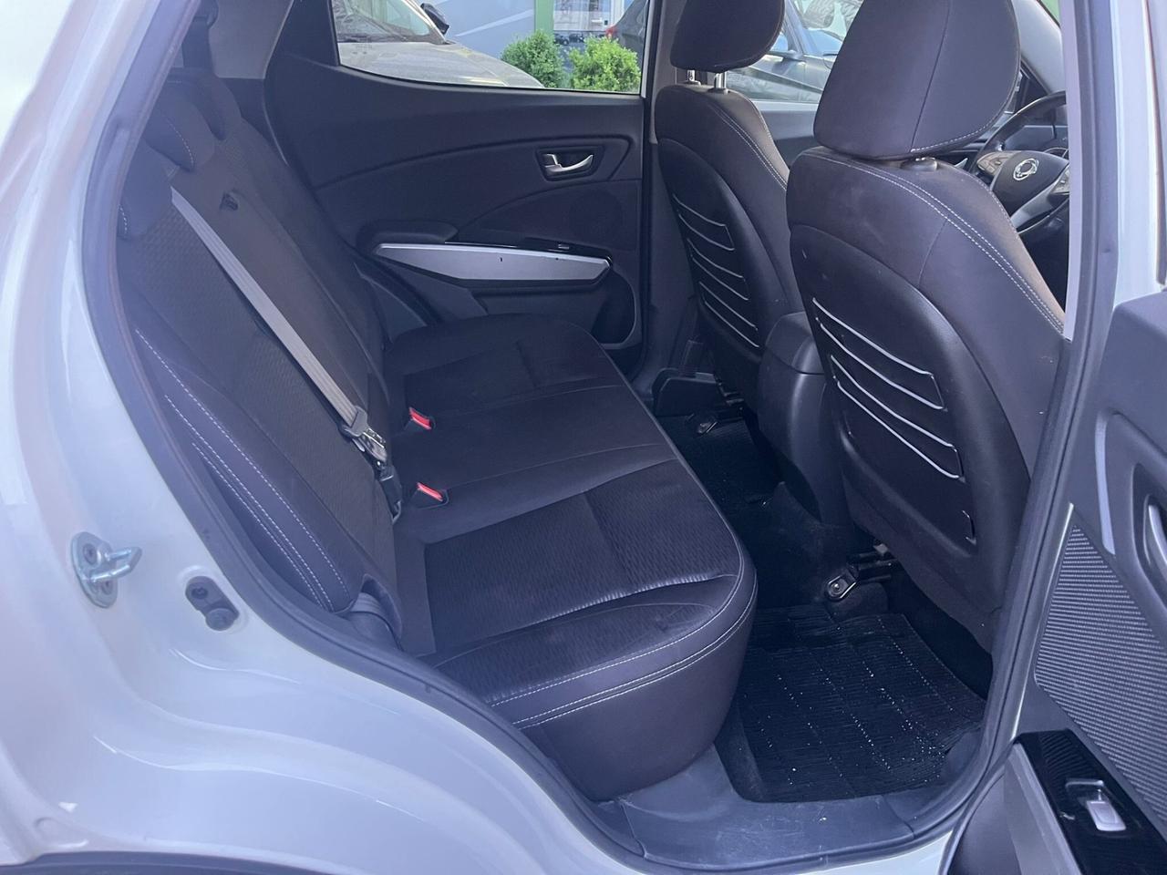 SSANGYONG TIVOLI 1.6D