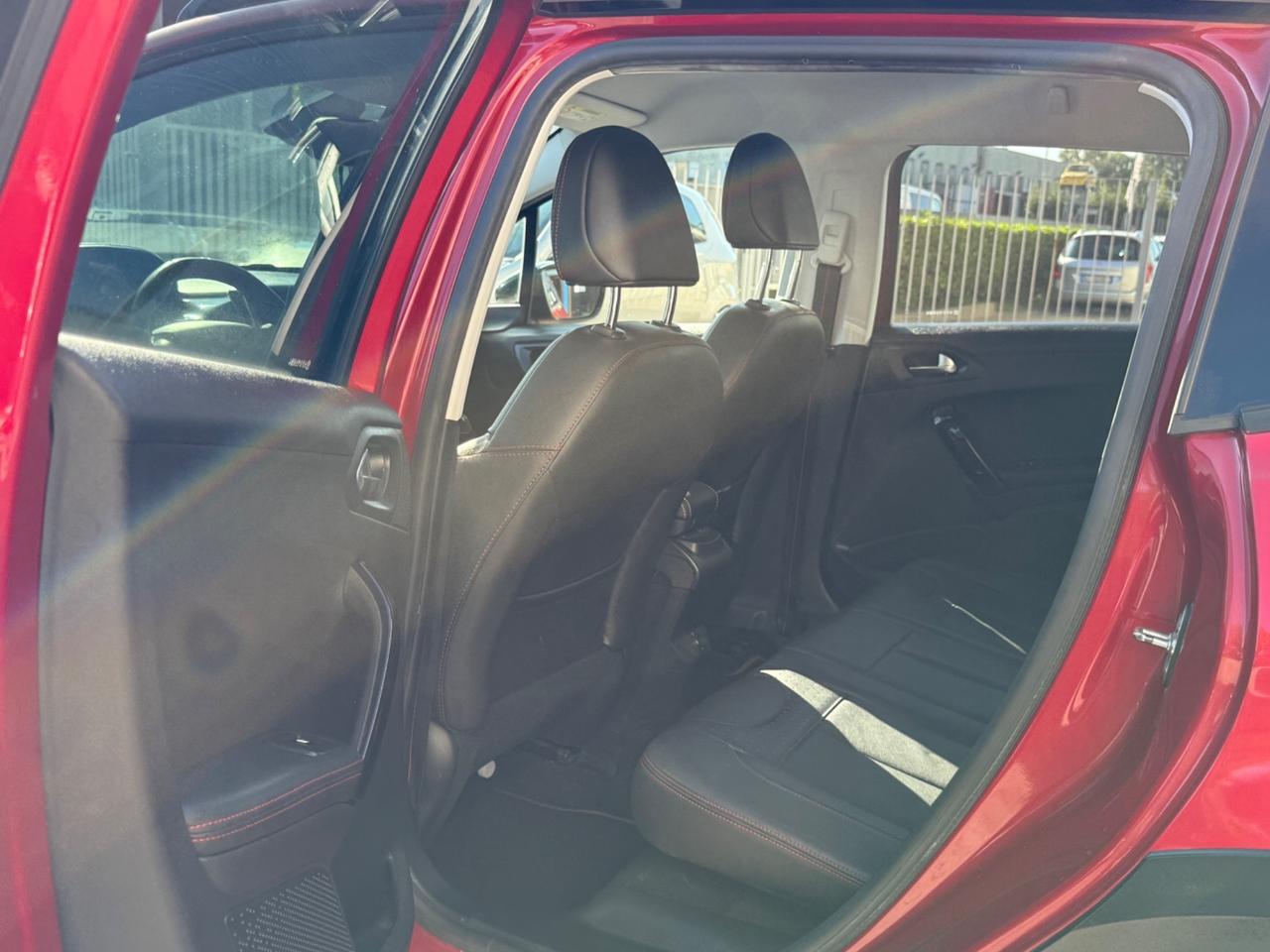 Peugeot 2008 GT Line 1.6 BLUEHDI