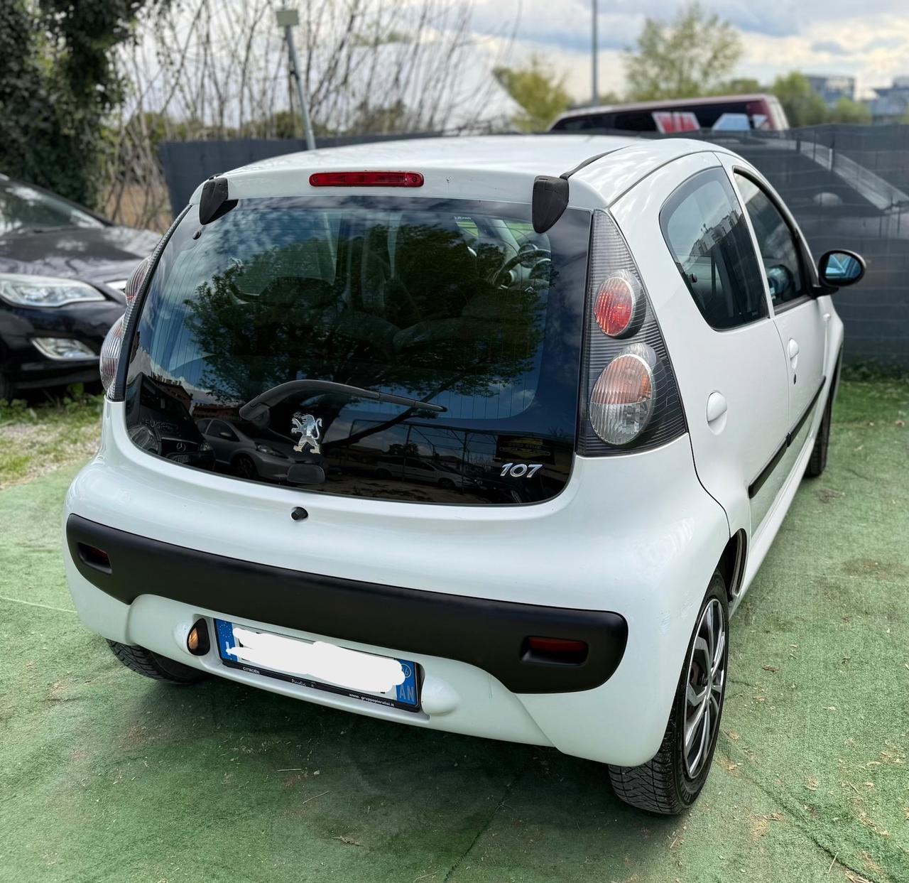 Citroen C1 1.0 BENZINA 5 PORTE NEOPATENTATI