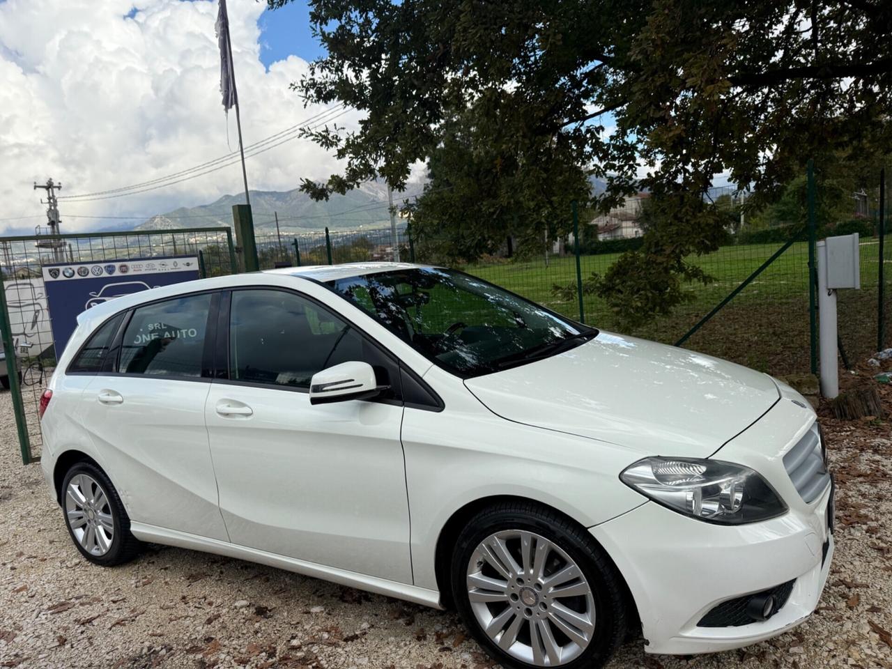 Mercedes-benz B 200 CDI Executive km certificati