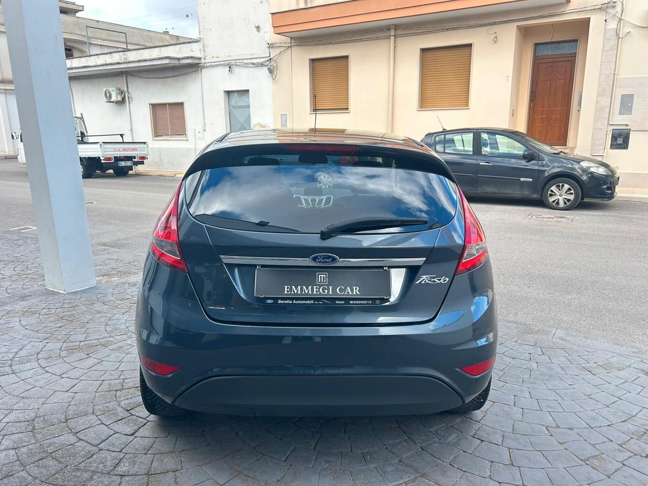 Ford Fiesta 1.2 82 Cv 5P TITANIUM - 2010