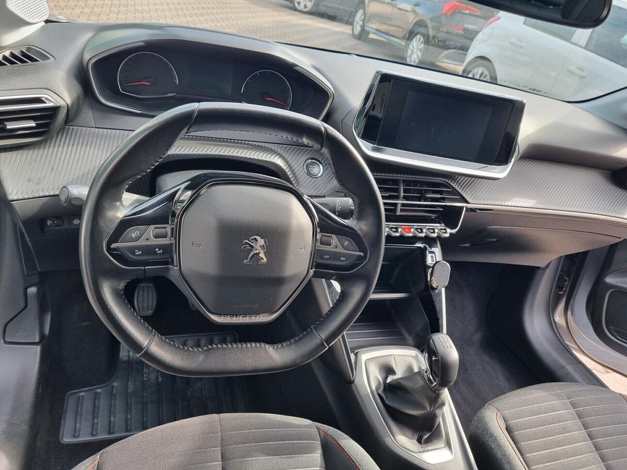 Peugeot 208 1.2 5 porte Active OK neopatentati