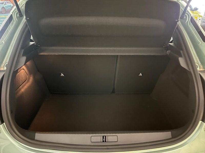 Lancia Ypsilon Ypsilon Hybrid e-DCT