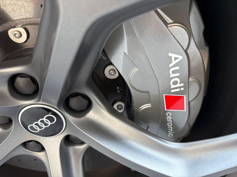 Audi RS6 RS6 Avant performance 630CV tiptronic