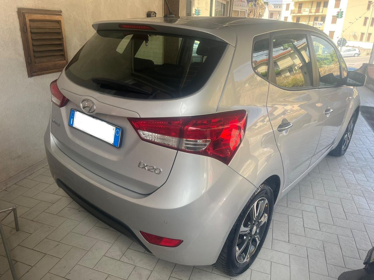 Hyundai iX20 1.4 CRDI 90 CV APP MODE