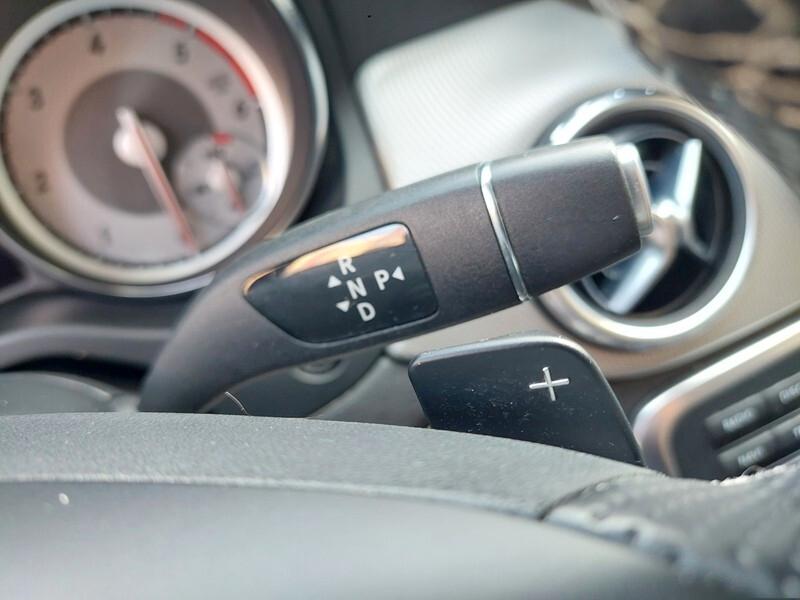 Mercedes-benz GLA 200 GLA 200 CDI Automatic Sport