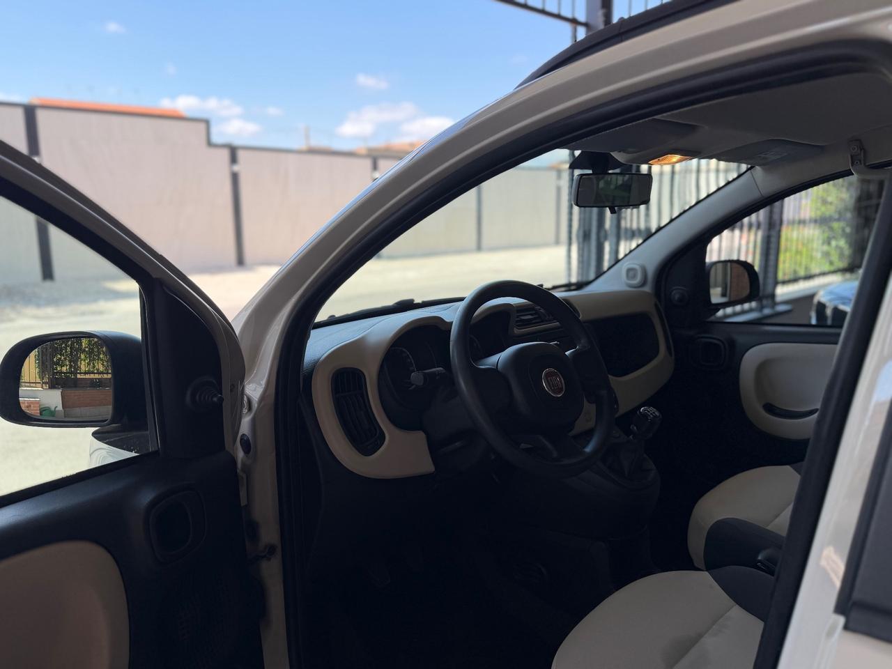Fiat Panda 0.9 TwinAir Turbo Natural Power Lounge