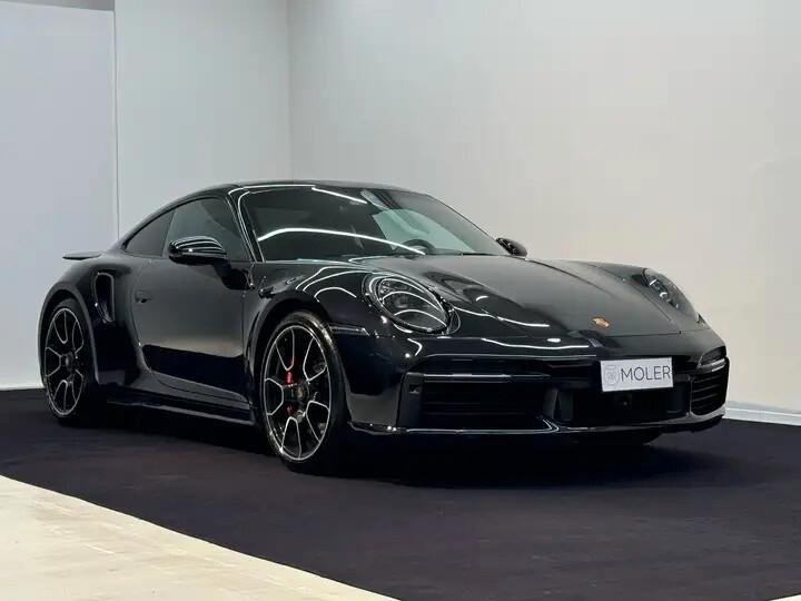 Porsche 992 Turbo Coupé