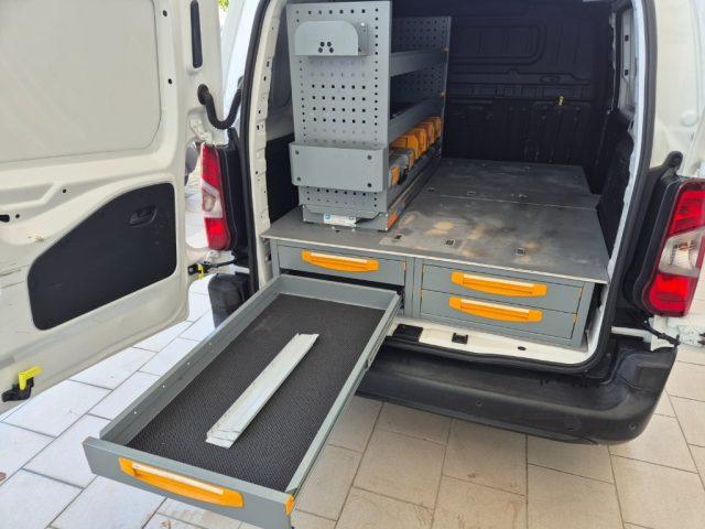 PEUGEOT Partner BlueHDi ATTREZZATO