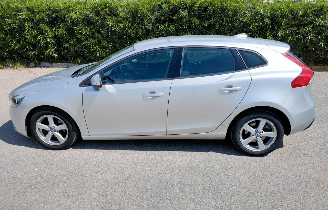 Volvo V40 D2 1.6 Kinetic KM CERTIFICATI VOLVO