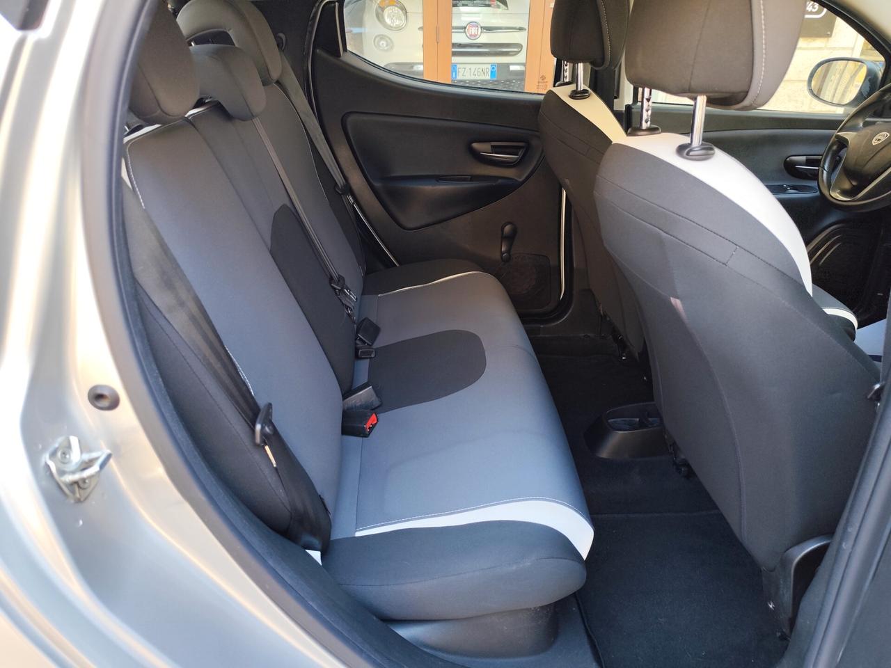Lancia Ypsilon 1.2 69CV GPL Ecochic PERFETTA