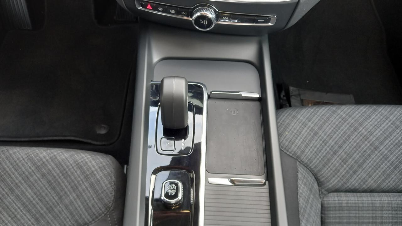 Volvo V60 B4 (d) automatico Core