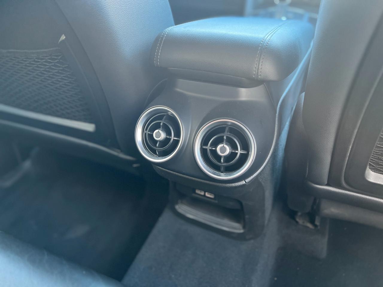 Alfa Romeo Stelvio 2.2 Turbodiesel 210 CV AT8 Q4 Business