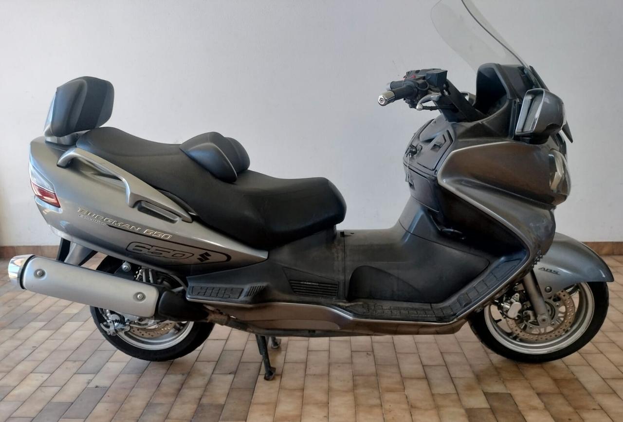 Suzuki Burgman 650 Executive