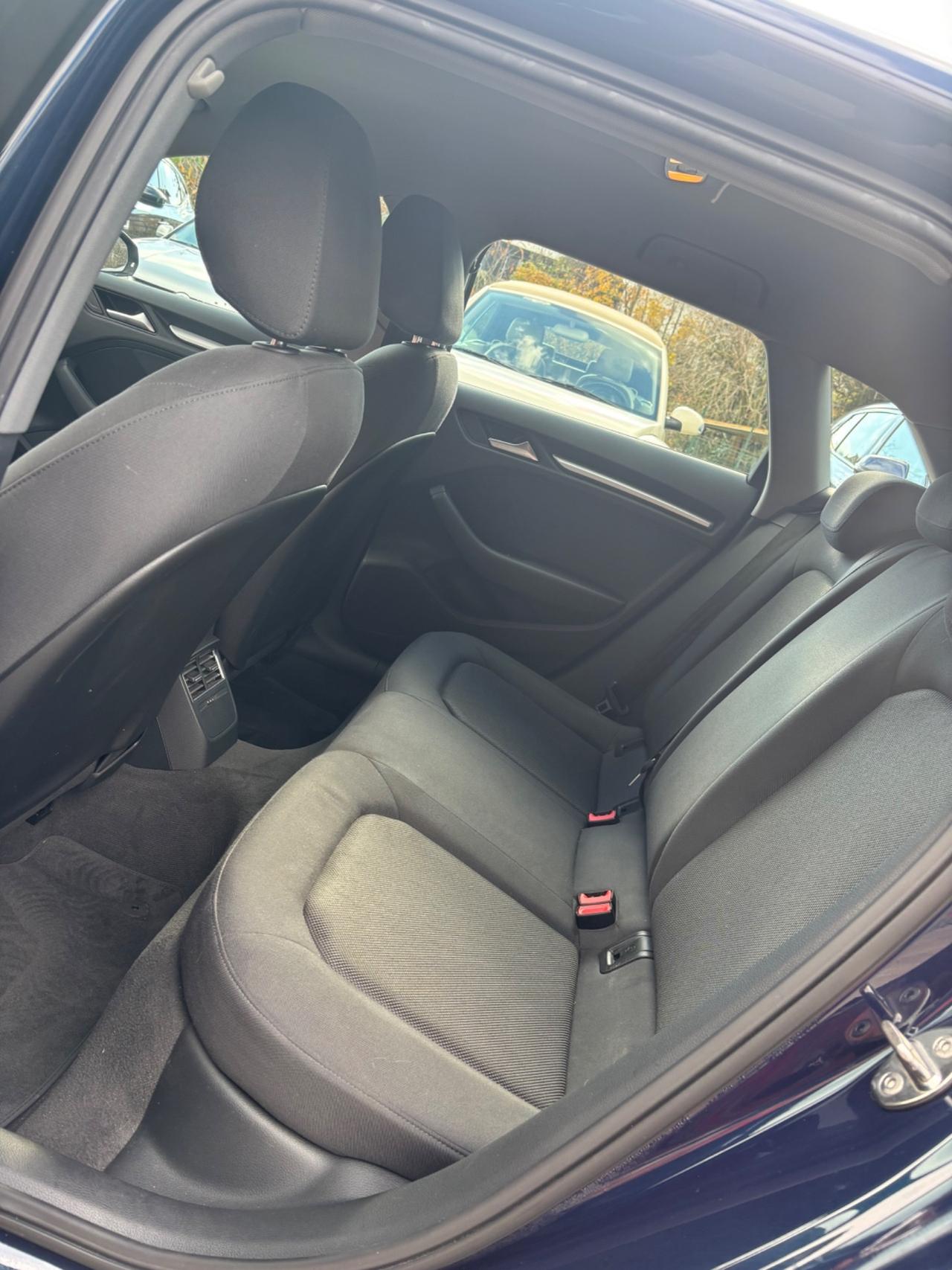 Audi A3 SPB 30 TDI S tronic Admired