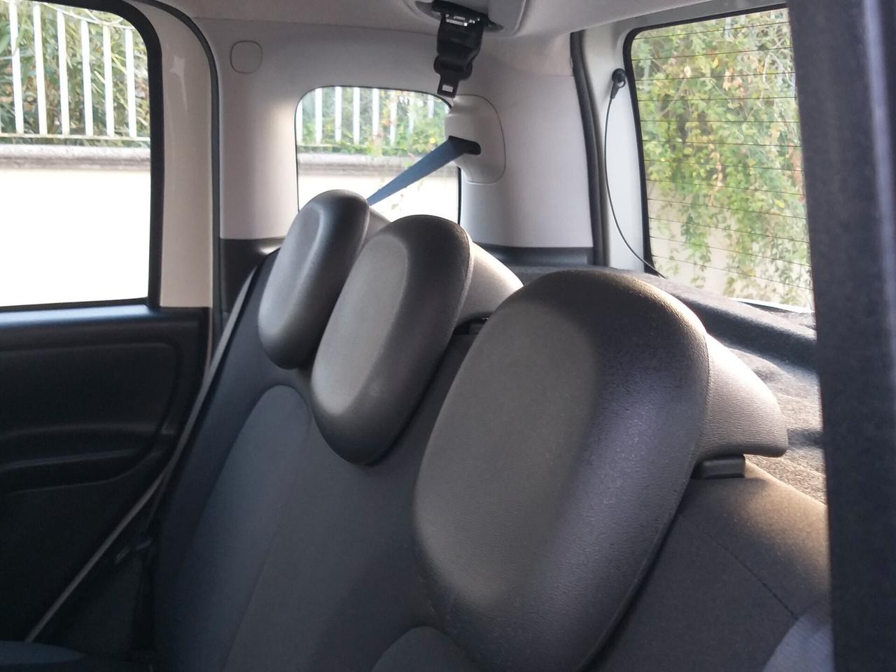 Fiat Panda 1.2 Lounge per NEOPATENTATI