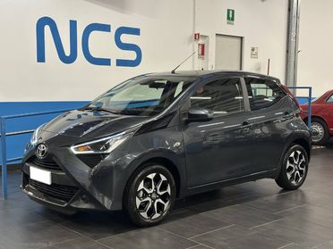 TOYOTA Aygo Connect 1.0 VVT-i 72 CV 5p. x-play