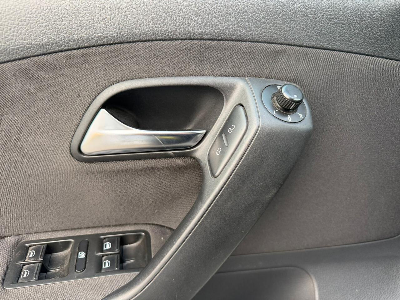 Volkswagen Polo 1.6 TDI EURO 5 Neopatentati