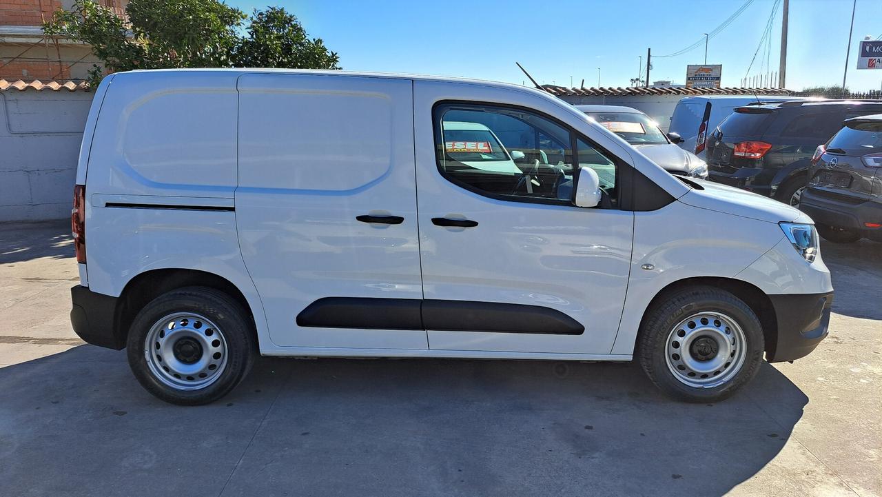 Opel Combo 1.5 D 100Cv