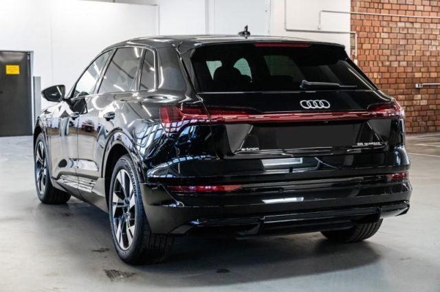 AUDI e-tron 55 quattro S line edition