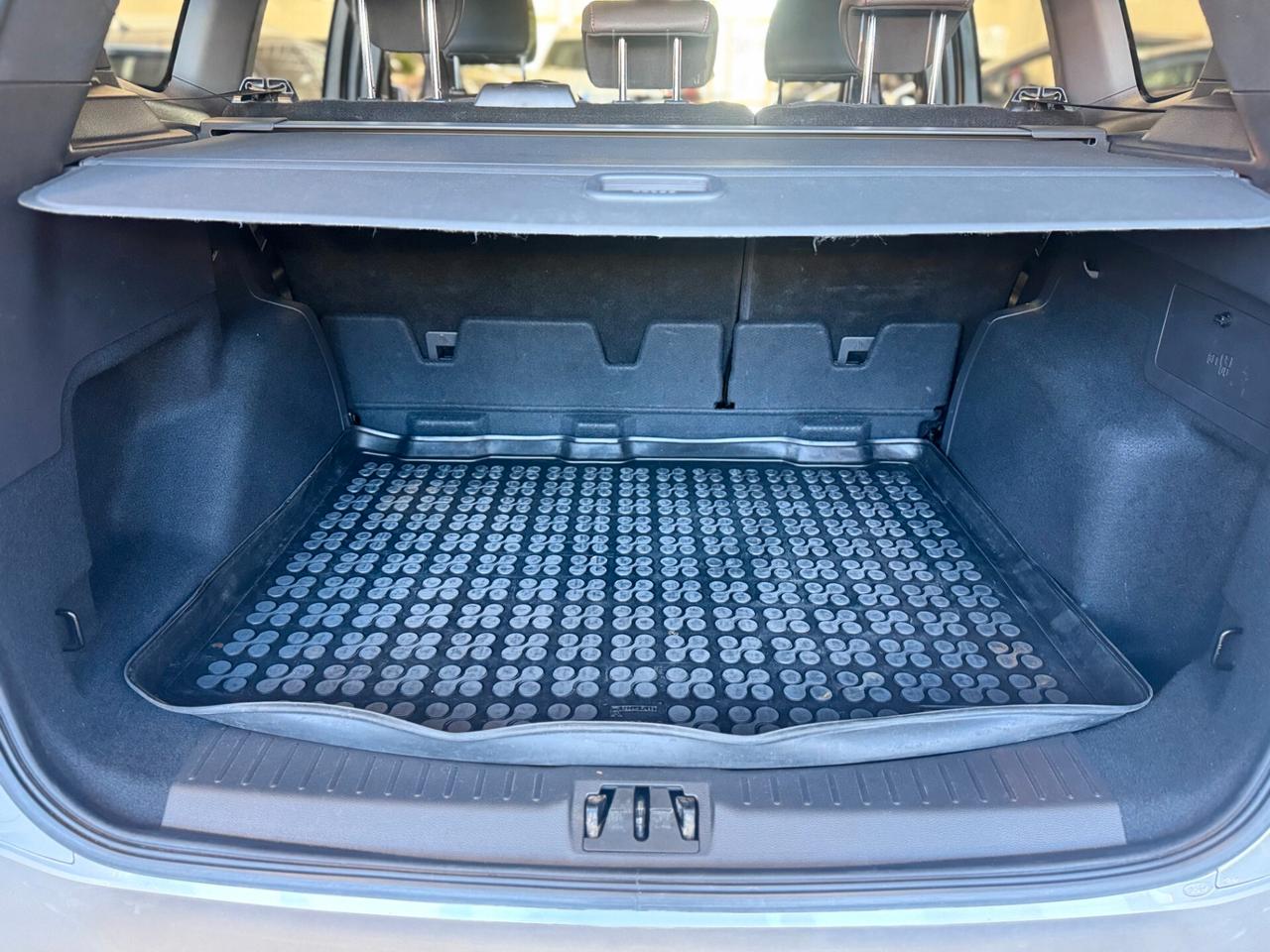 Ford Kuga 2.0 TDCI 150 CV S&S 4WD Powershift ST-Line