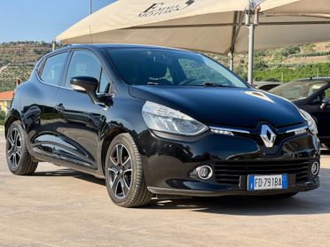 Renault Clio dCi 8V 75 CV Start&Stop 5 porte Energy Duel