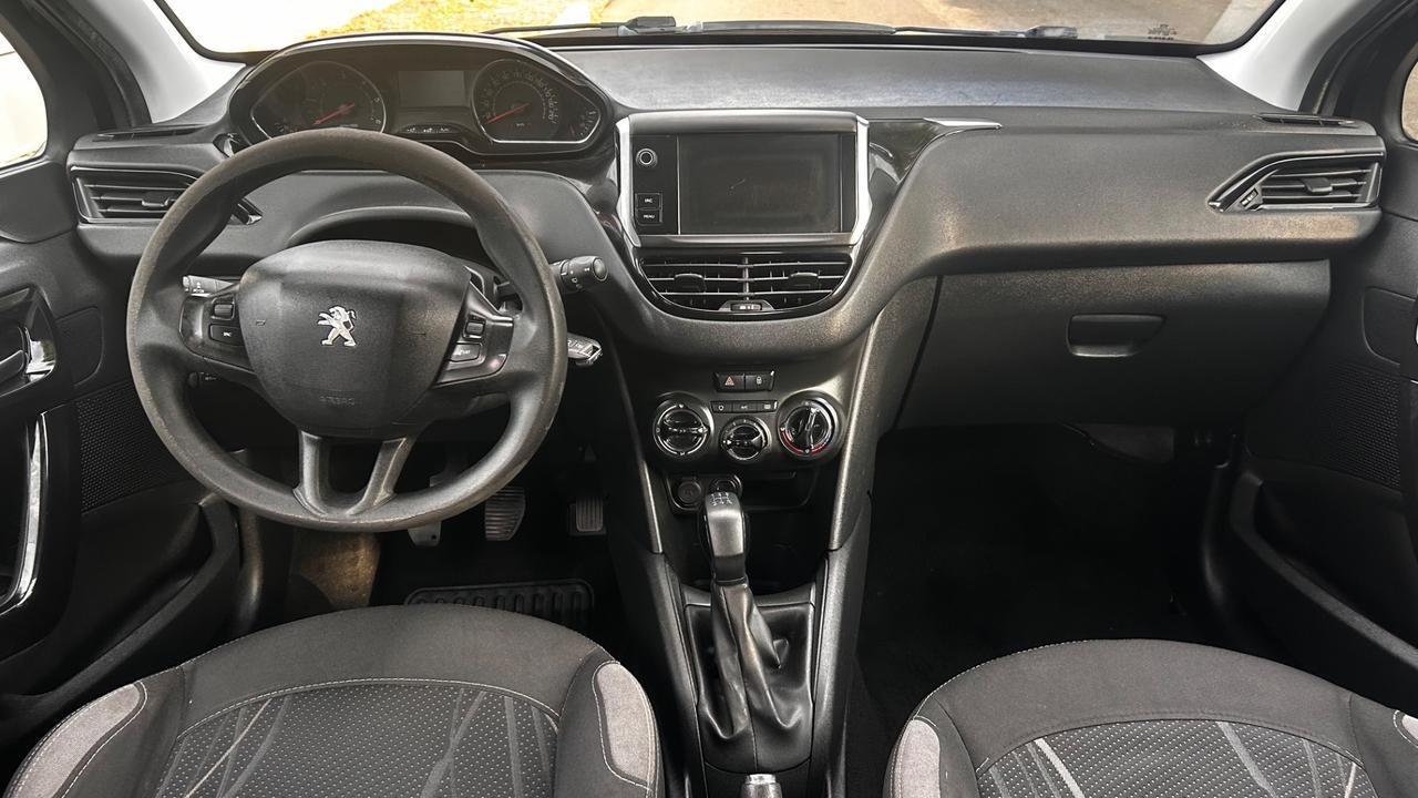 Peugeot 208 1.4 HDi 68 CV 5 porte Allure
