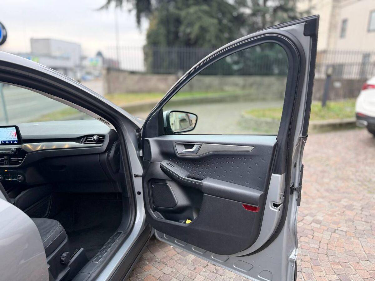 Ford Kuga 2.5 phev Titanium 2wd 225cv e-shifter